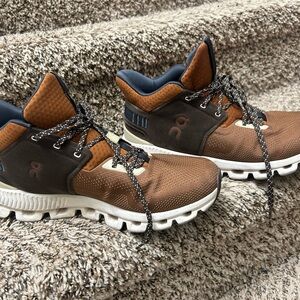 On Running Men's Brown and Black High-Top Sneakers with White Sole